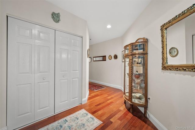 100 New Roc City Plaza 104, New Rochelle, NY 10801