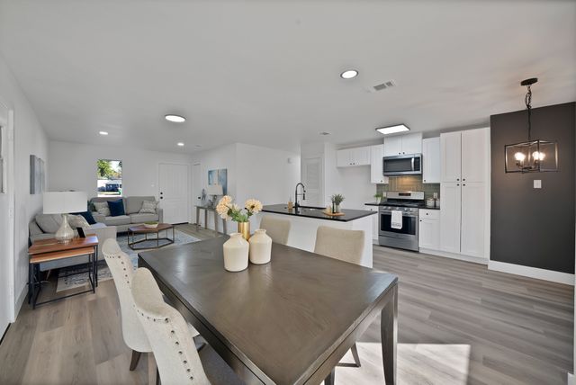 3213 Gene Lane, Haltom City, TX 76117