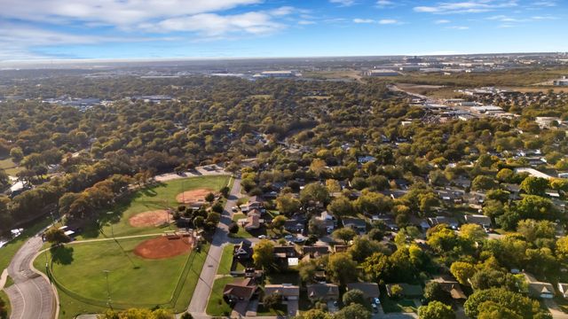 3213 Gene Lane, Haltom City, TX 76117