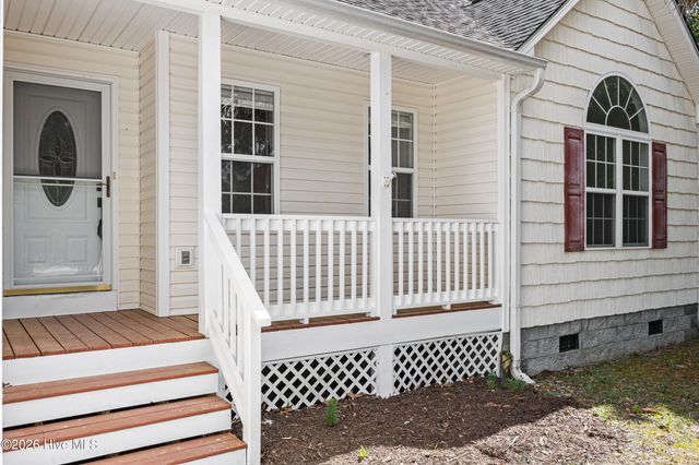 2336 Frink Lake Drive, Southport, NC 28461