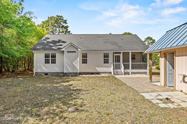 2336 Frink Lake Drive, Southport, NC 28461
