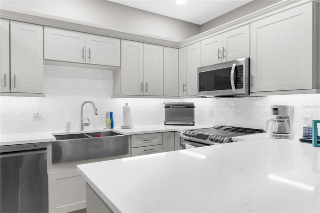 5396 GULF BOULEVARD 709, St Pete Beach, FL 33706