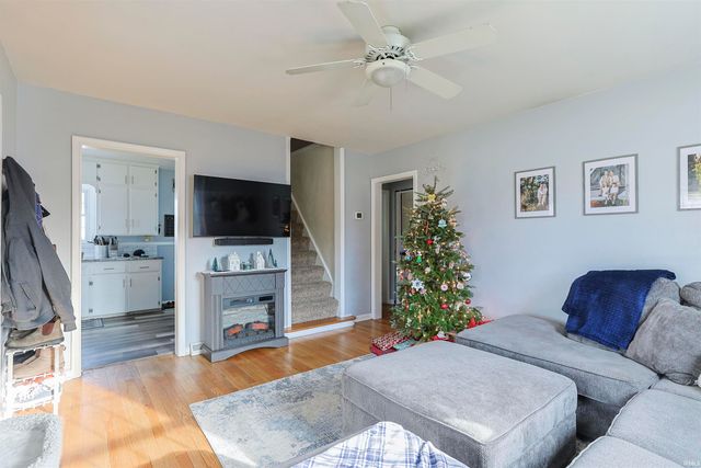 54296 Maple Lane, South Bend, IN 46635