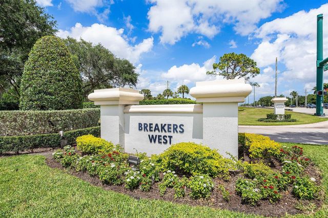 9701 Spray Drive, West Palm Beach, FL 33411