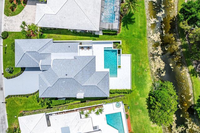 9701 Spray Drive, West Palm Beach, FL 33411