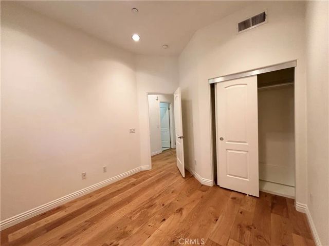 441 N Los Robles 16, Pasadena, CA 91101