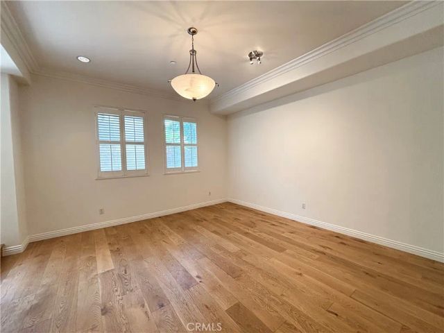 441 N Los Robles 16, Pasadena, CA 91101