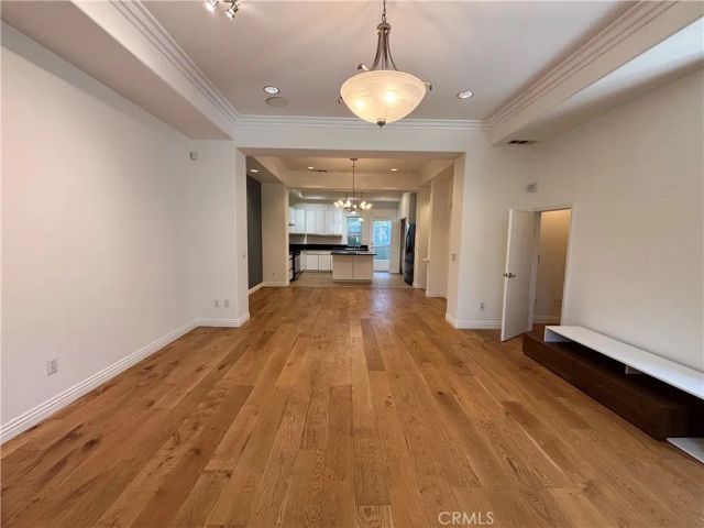 441 N Los Robles 16, Pasadena, CA 91101