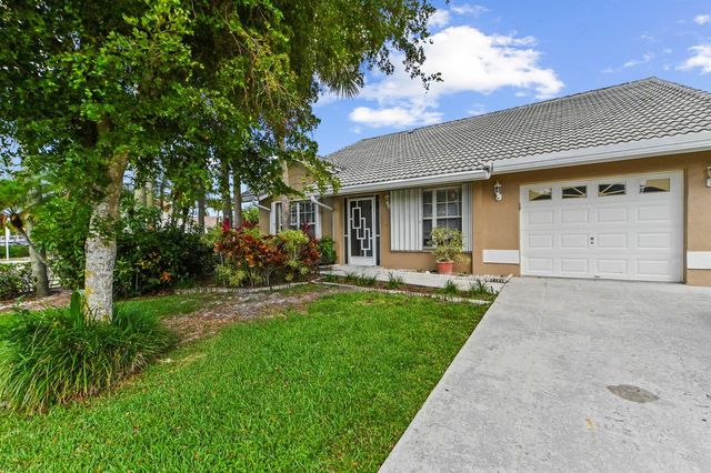 18377 Fresh Lake Way, Boca Raton, FL 33498