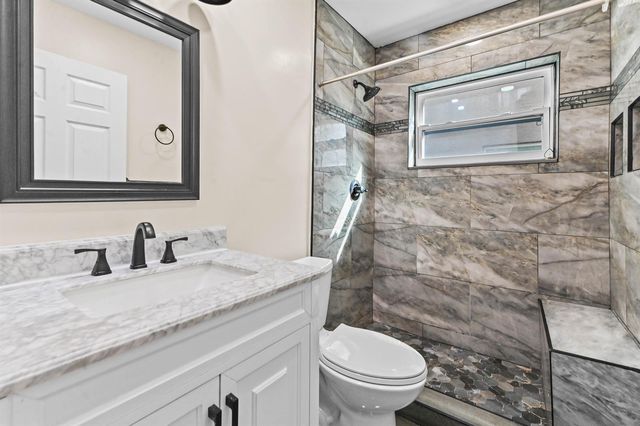 18377 Fresh Lake Way, Boca Raton, FL 33498