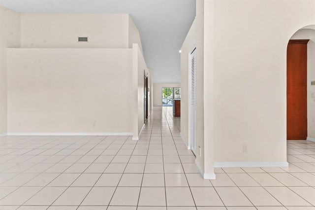 18377 Fresh Lake Way, Boca Raton, FL 33498