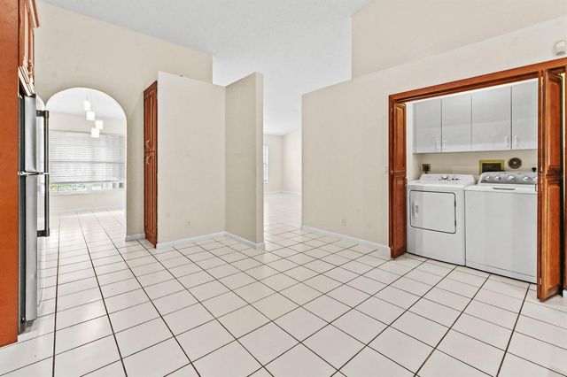 18377 Fresh Lake Way, Boca Raton, FL 33498