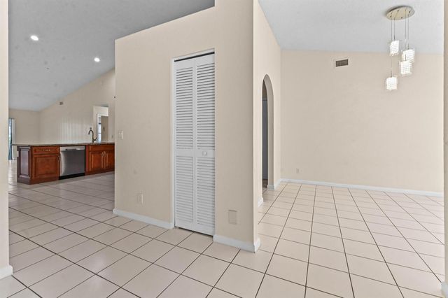 18377 Fresh Lake Way, Boca Raton, FL 33498