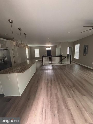 1216 NOVA AVE, Capitol Heights, MD 20743