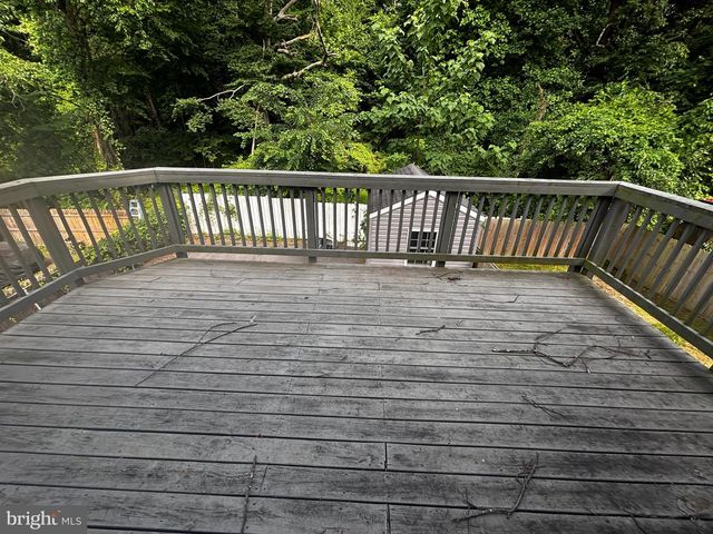 1216 NOVA AVE, Capitol Heights, MD 20743