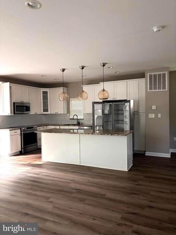 1216 NOVA AVE, Capitol Heights, MD 20743