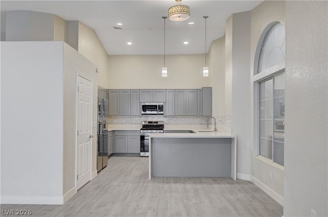 24 Myrtle Beach Drive, Henderson, NV 89074