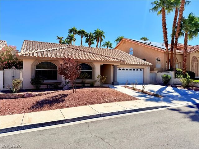 24 Myrtle Beach Drive, Henderson, NV 89074