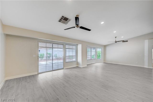 24 Myrtle Beach Drive, Henderson, NV 89074