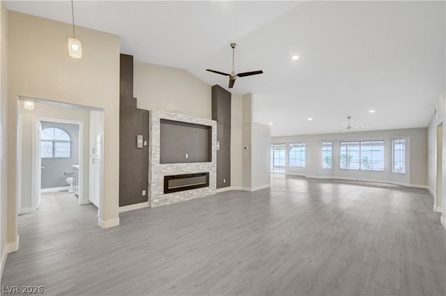24 Myrtle Beach Drive, Henderson, NV 89074