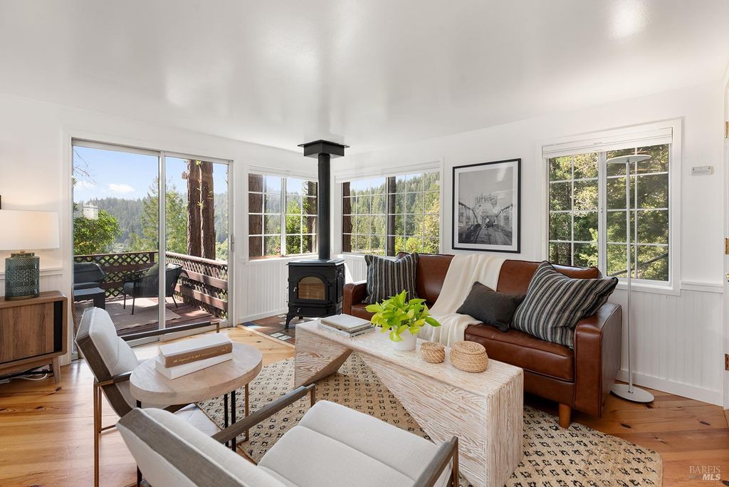 17590 Duncan Rd, Guerneville, CA 95446