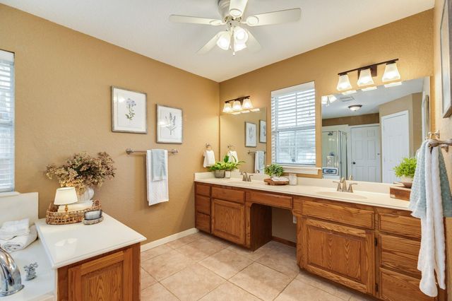 2403 Whitetail Lane, Lake Jackson, TX 77566