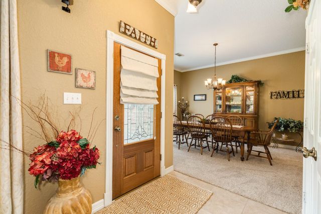 2403 Whitetail Lane, Lake Jackson, TX 77566