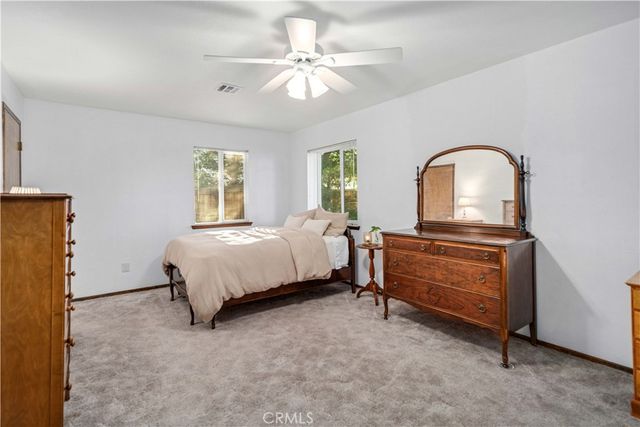 8556 W Avenue E8, Lancaster, CA 93536