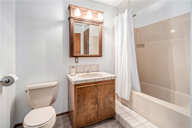 8556 W Avenue E8, Lancaster, CA 93536