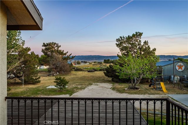 8556 W Avenue E8, Lancaster, CA 93536