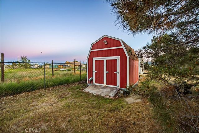 8556 W Avenue E8, Lancaster, CA 93536