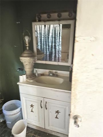 3301 E 24TH AVENUE, Tampa, FL 33605