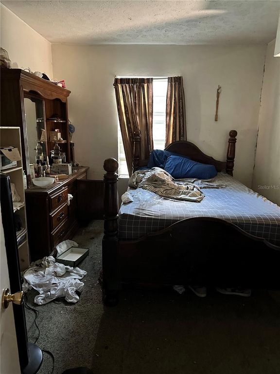 Image 22 of property listing at 3301 E 24TH AVENUE, Tampa, FL 33605