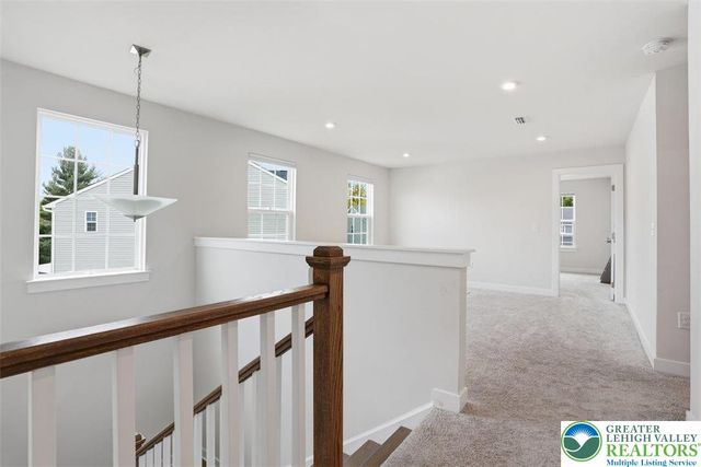 6461 Scenic View Drive, Lower Macungie Twp, PA 18062