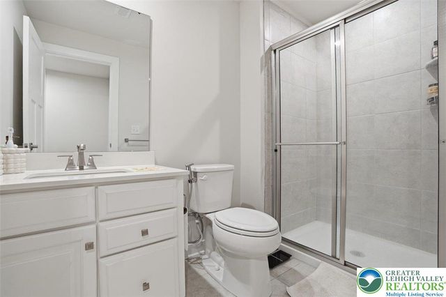 6461 Scenic View Drive, Lower Macungie Twp, PA 18062