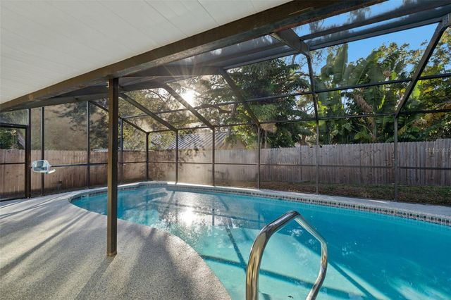 2195 GLEN DRIVE, Safety Harbor, FL 34695