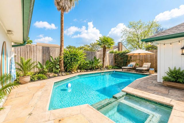 1003 Honey Hill Drive, Houston, TX 77077