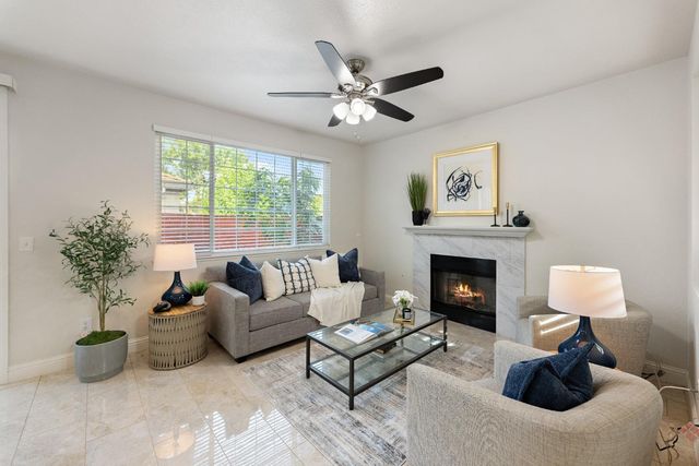 5533 Brook Falls Ct, Stockton, CA 95219