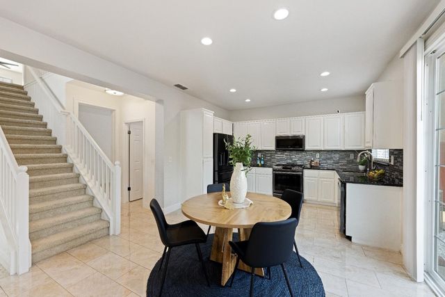 5533 Brook Falls Ct, Stockton, CA 95219