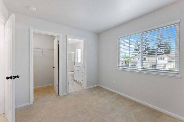 5533 Brook Falls Ct, Stockton, CA 95219