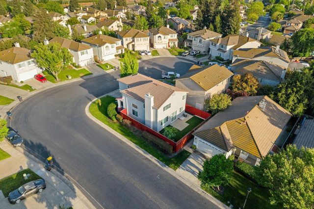 5533 Brook Falls Ct, Stockton, CA 95219