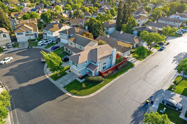 5533 Brook Falls Ct, Stockton, CA 95219