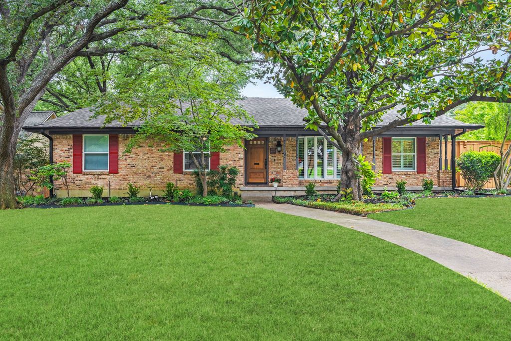 1125 Greenway Drive, Richardson, TX 75080