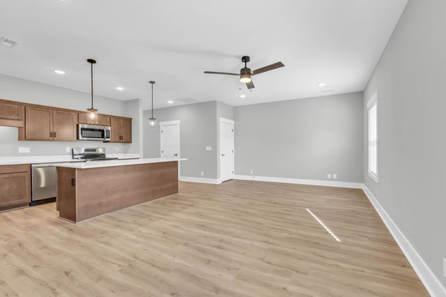 1501 Jonathan Wade Circle, Clarksville, TN 37043