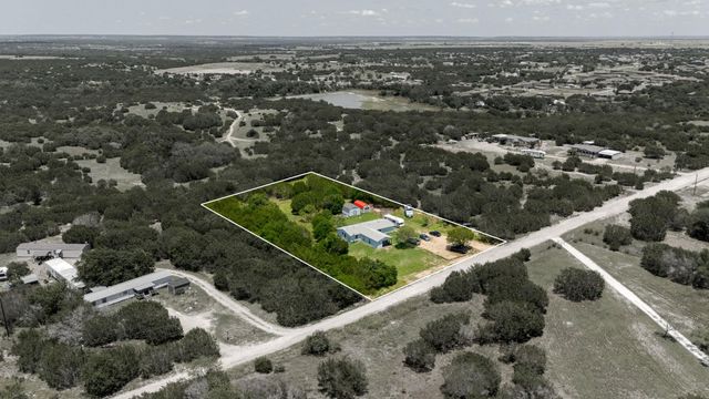 1202 Twin Mountain RD, Copperas Cove, TX 76522