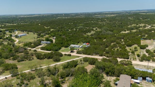 1202 Twin Mountain RD, Copperas Cove, TX 76522