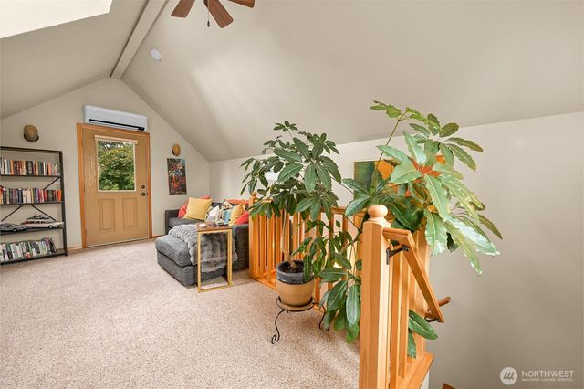2412 W North Street, Bellingham, WA 98225