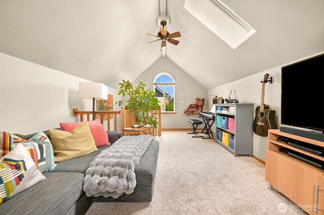2412 W North Street, Bellingham, WA 98225