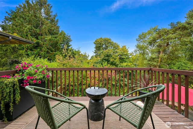 2412 W North Street, Bellingham, WA 98225