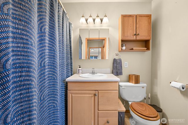 2412 W North Street, Bellingham, WA 98225